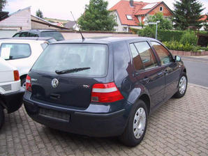 VW_GOLF_IV_1.9_TDI_Limousine_2.jpg